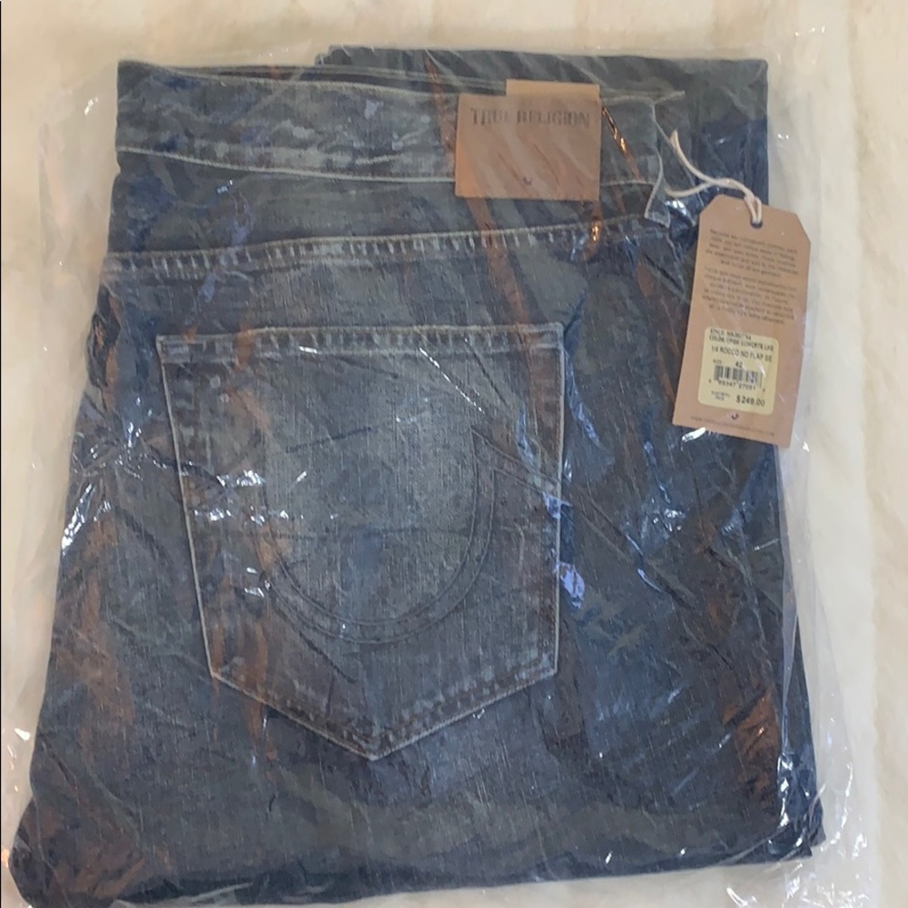 Men’s True Religion jeans